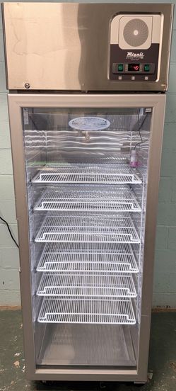 MIGALI SCIENTIFIC GLASS DOOR REFRIGERATOR- EXCELLENT CONDITION