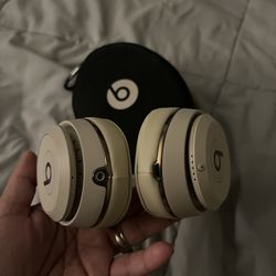 Beats Solo 3 