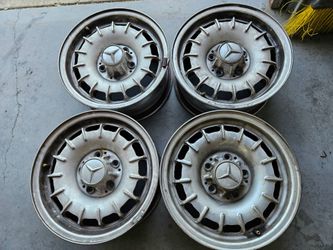 Mercedes Bundt Wheels