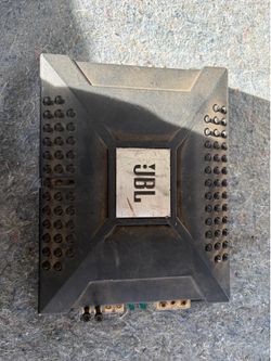 JBL 300 watt amp