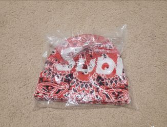Supreme Logo Bandana Red