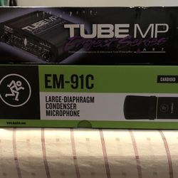 Mackie Condenser Microphone + ART Tube MP Project Series
