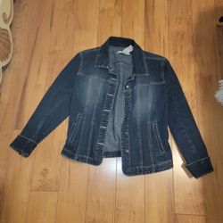 Ladies Jean Jacket Size Small 