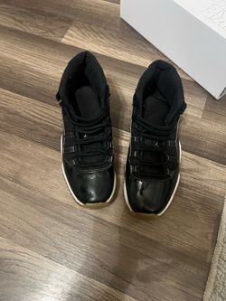 Air jordan 11 sz 9.5