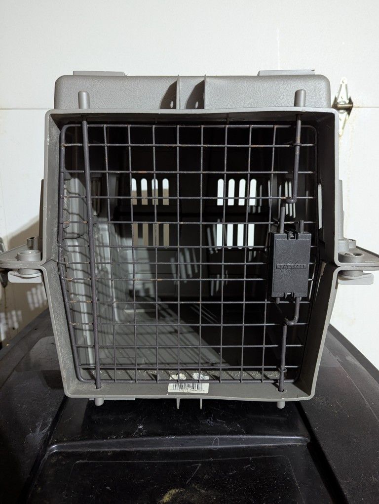 Dog / Cat / Kennel Carrier Crate ( Small )