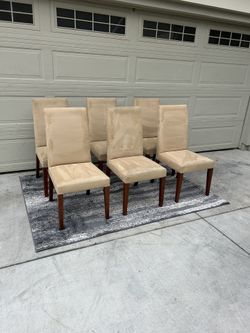 Set of 6 Pottery Barn Dining Chairs (Delivery Available)