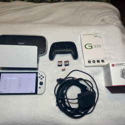NINTENDO SWITCH OLED **BUNDLE**