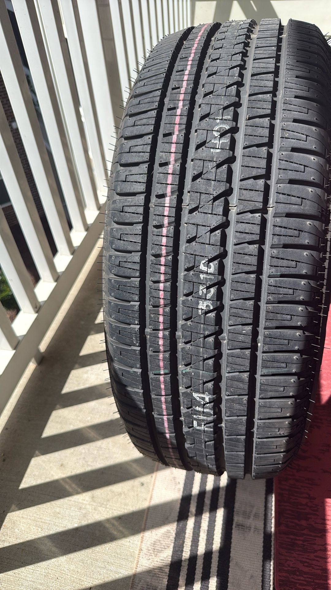 275/55/R20 Bridgestone Tire (BRAND-NEW)
