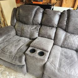 Reclining Sofa And Loveseat 