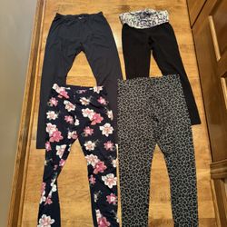 Woman’s Cute Leggings Bundle Shipping Avaialbe 