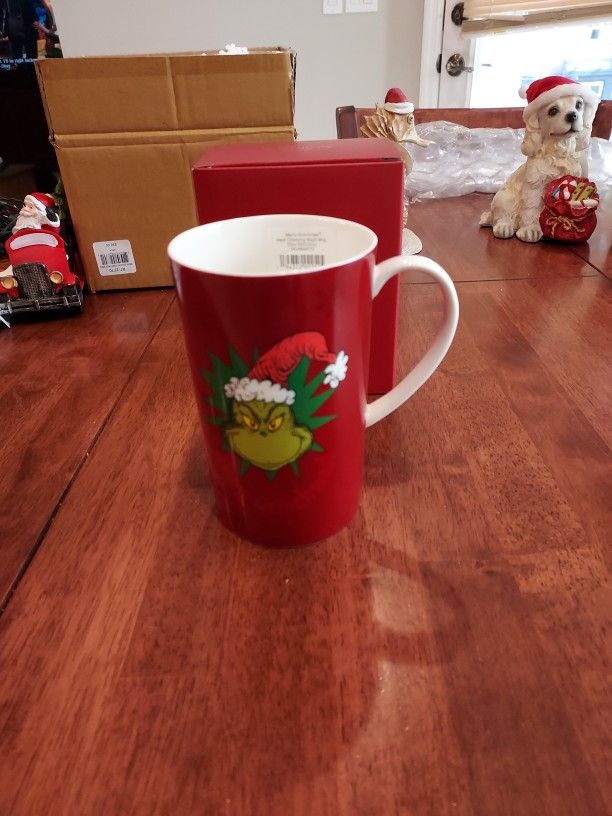 Lenox Grinch Heat Changing Magic Mug