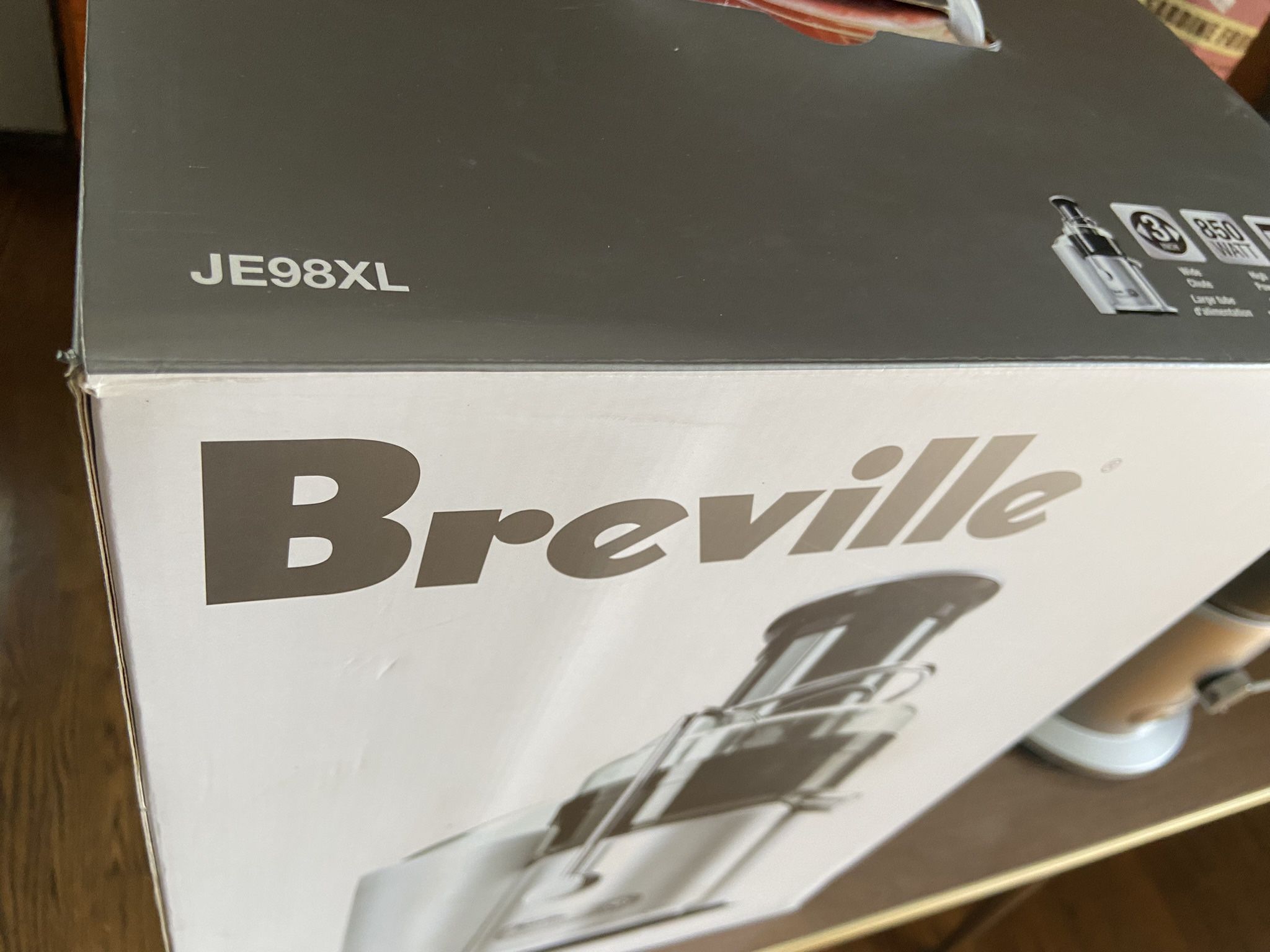 Breville J98XL Juice Fountain Plus, Centrifugal Juicer