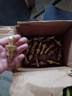 Brass Grease Fittings Lot
