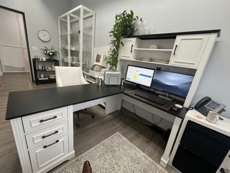 Bush Furniture Cabot Desk + Hutch (White/Black) - Excellent Condition - Disassembled for Easy Transport