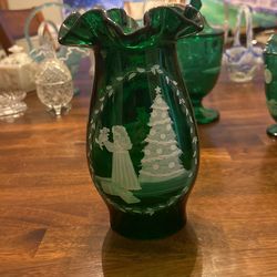 STUNNING FENTON EMERALD GREEN MARY GREGORY SIGNED S. WATERS 10" HURRICANE LAMP
