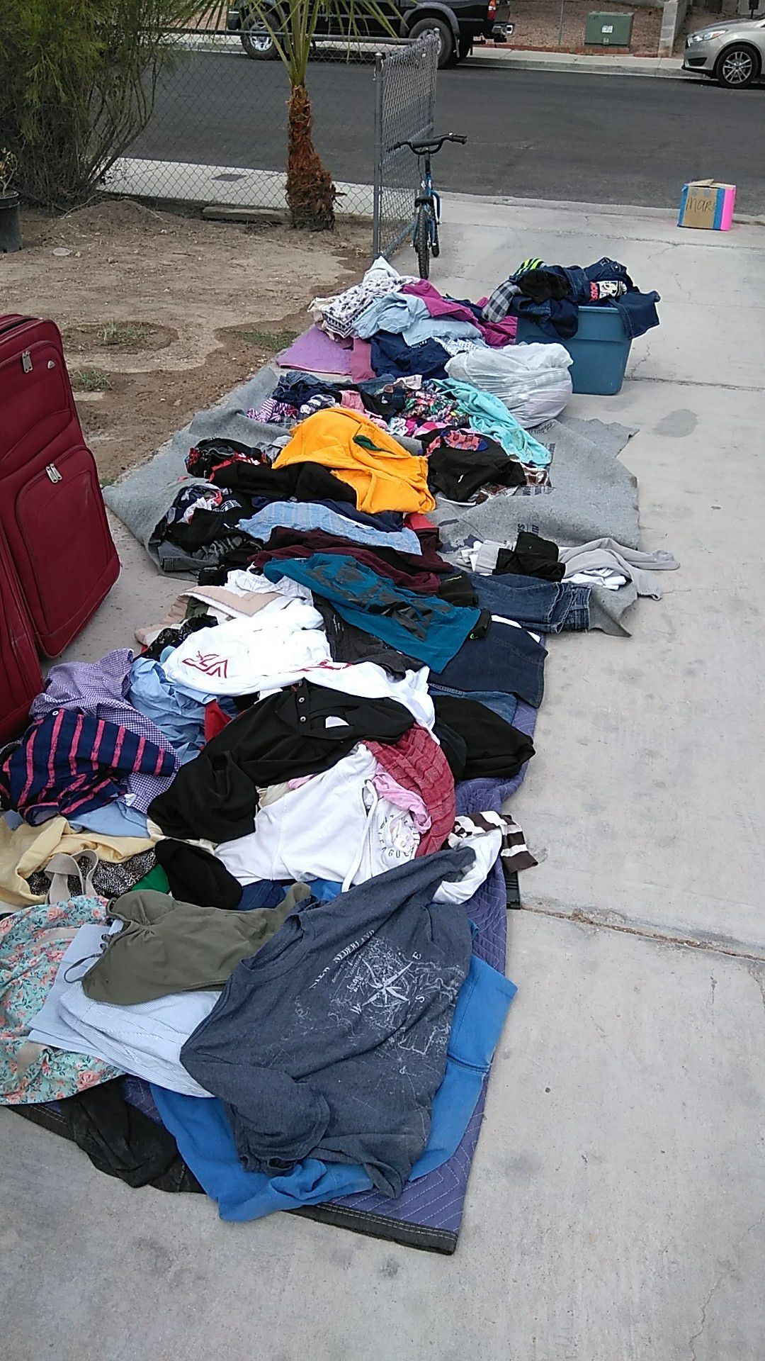 Free kids clothes
