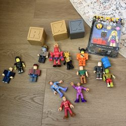 Roblox toy bundle