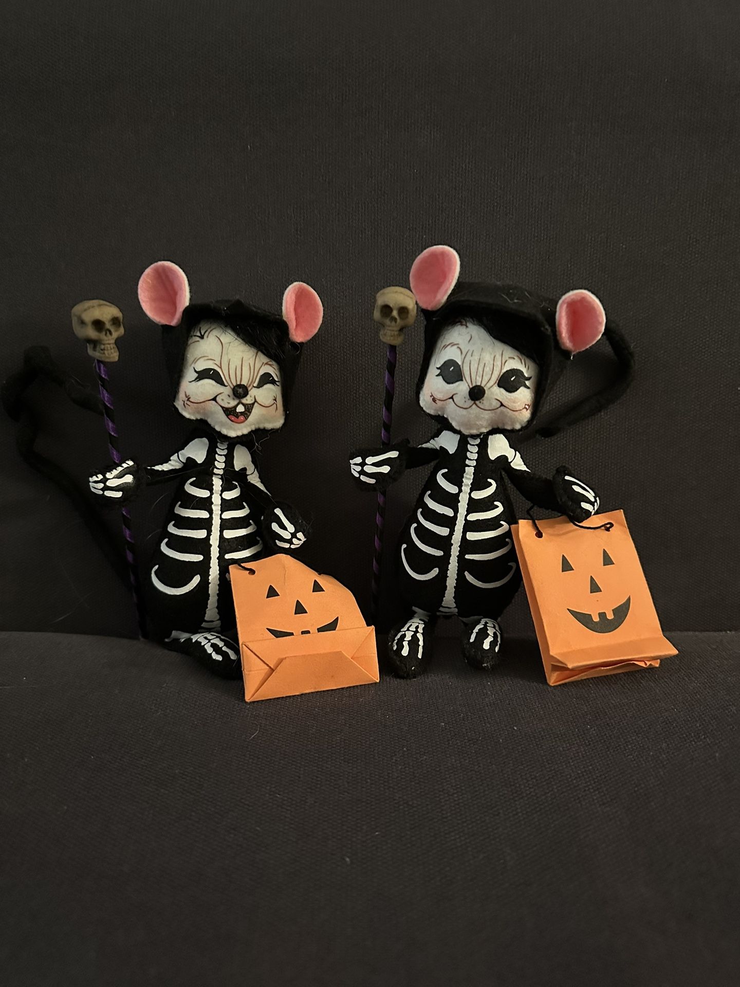 Skeleton mouse dolls