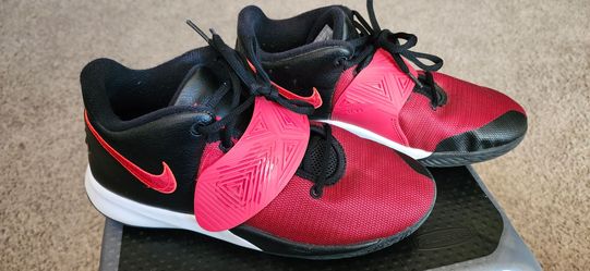 Nike Kyrie shoes