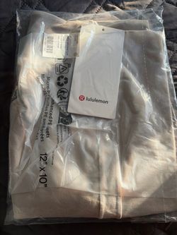 Lulu lemon shorts medium