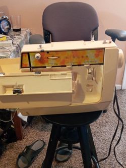 Singer Sewing Machine