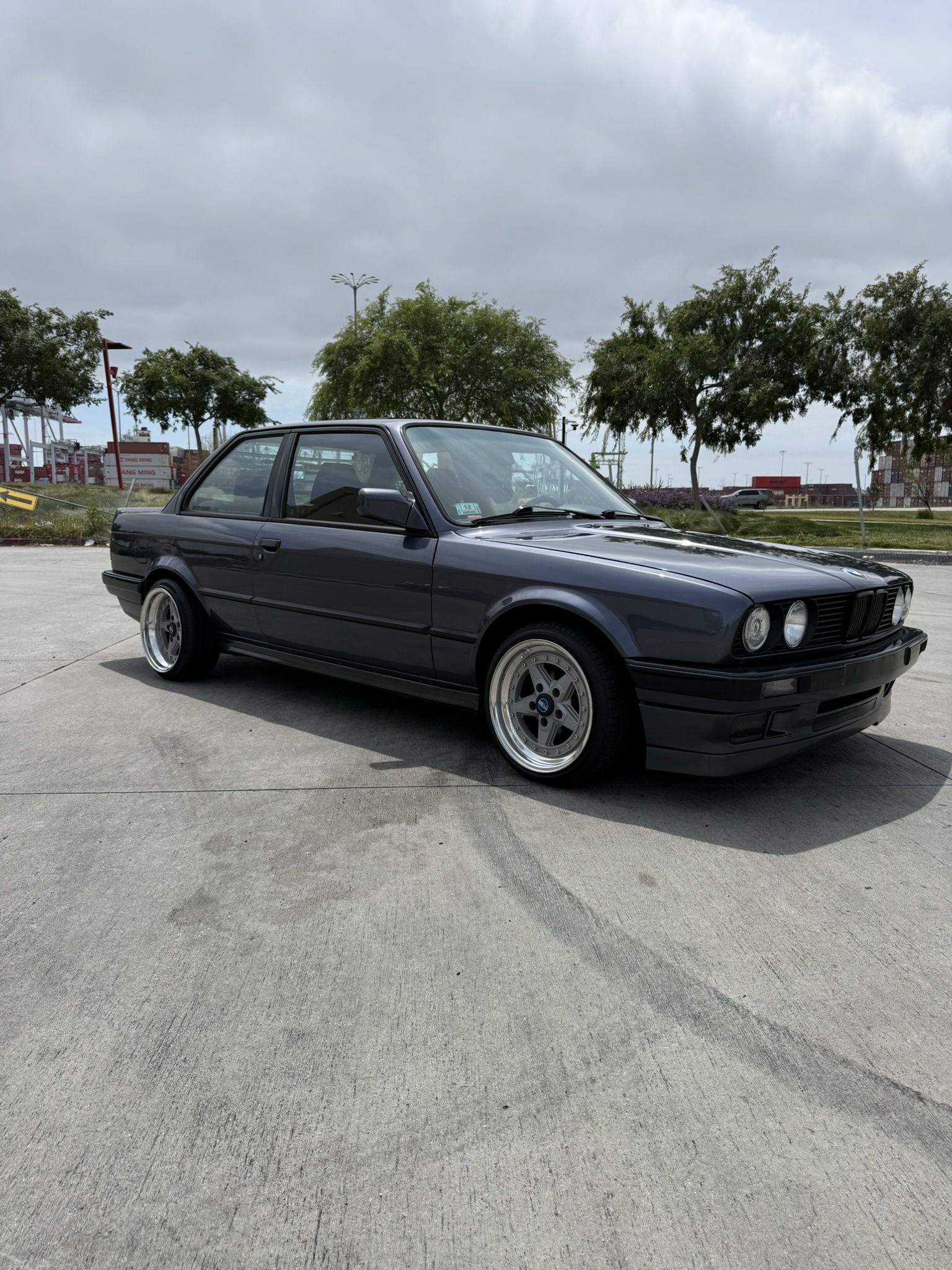 1991 BMW 318iS