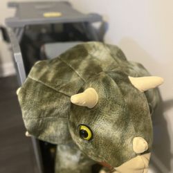 Kids 6 Volt Triceratops