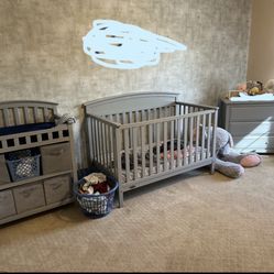 Full Baby Infant Bedroom Set