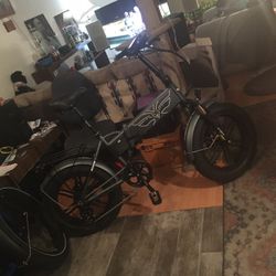 Best Folding Ebike For The Money Period!!!  Best Built And Beautiful!!! 28/30 Mph And 75 Mile Max Range Absolutely Awesome and Best Engineered! I