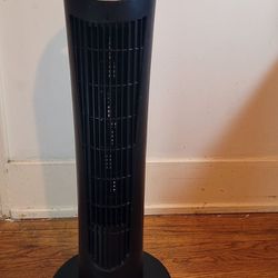 Honeywell Quietset Tower Fan with remote