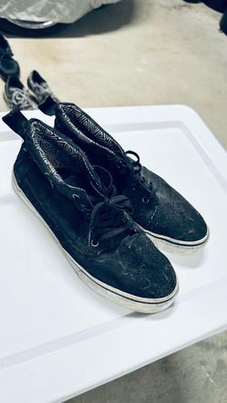 Black High-Top Sneakers 9 mens