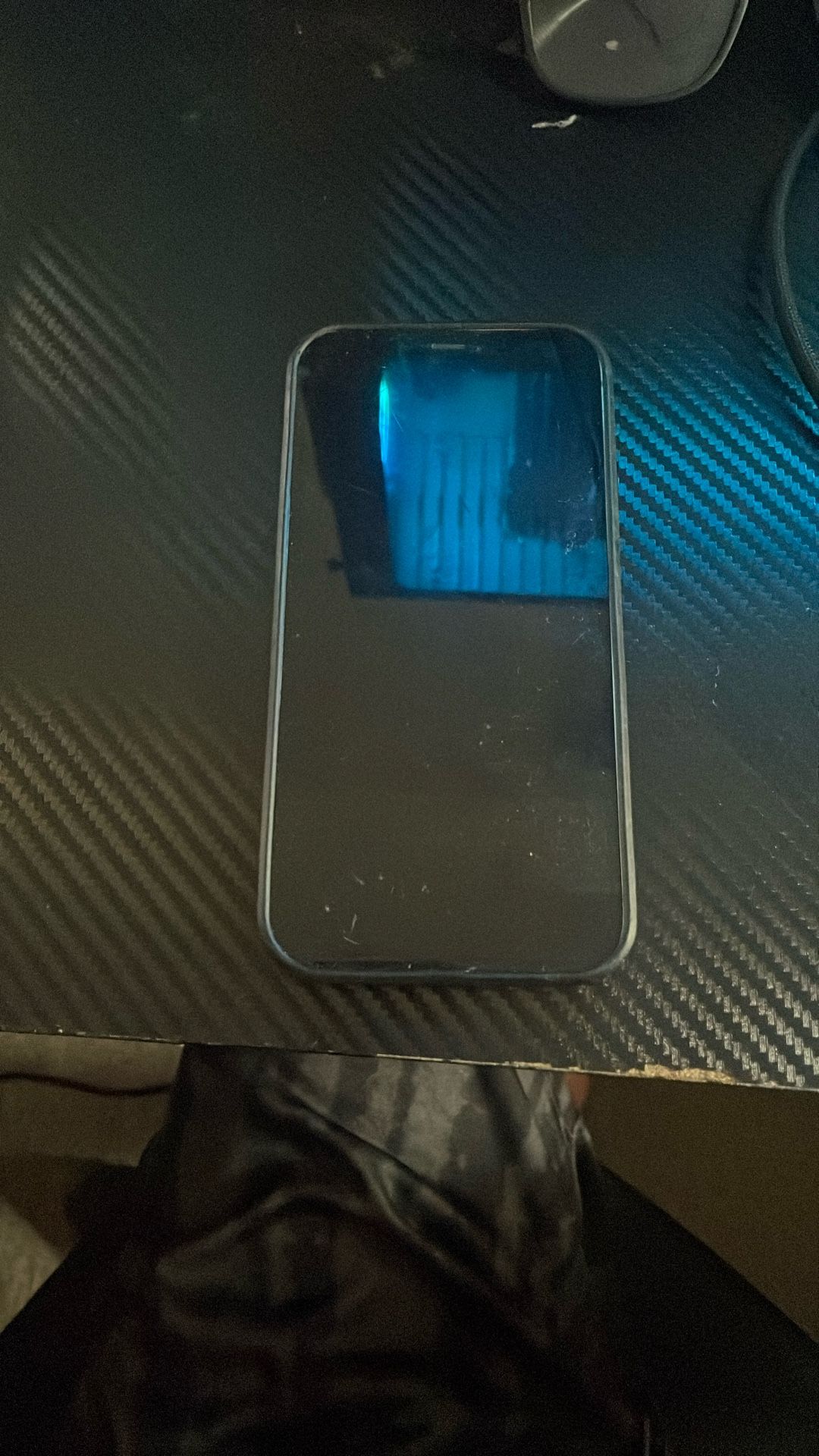 Iphone 12 (No Sim)