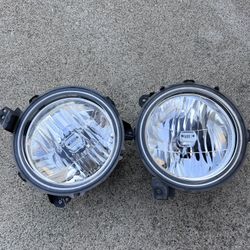 Jeep Wrangler JL OEM Headlights With Bulbs