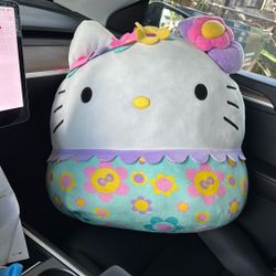 Giant Hello Kitty Squishmallows 