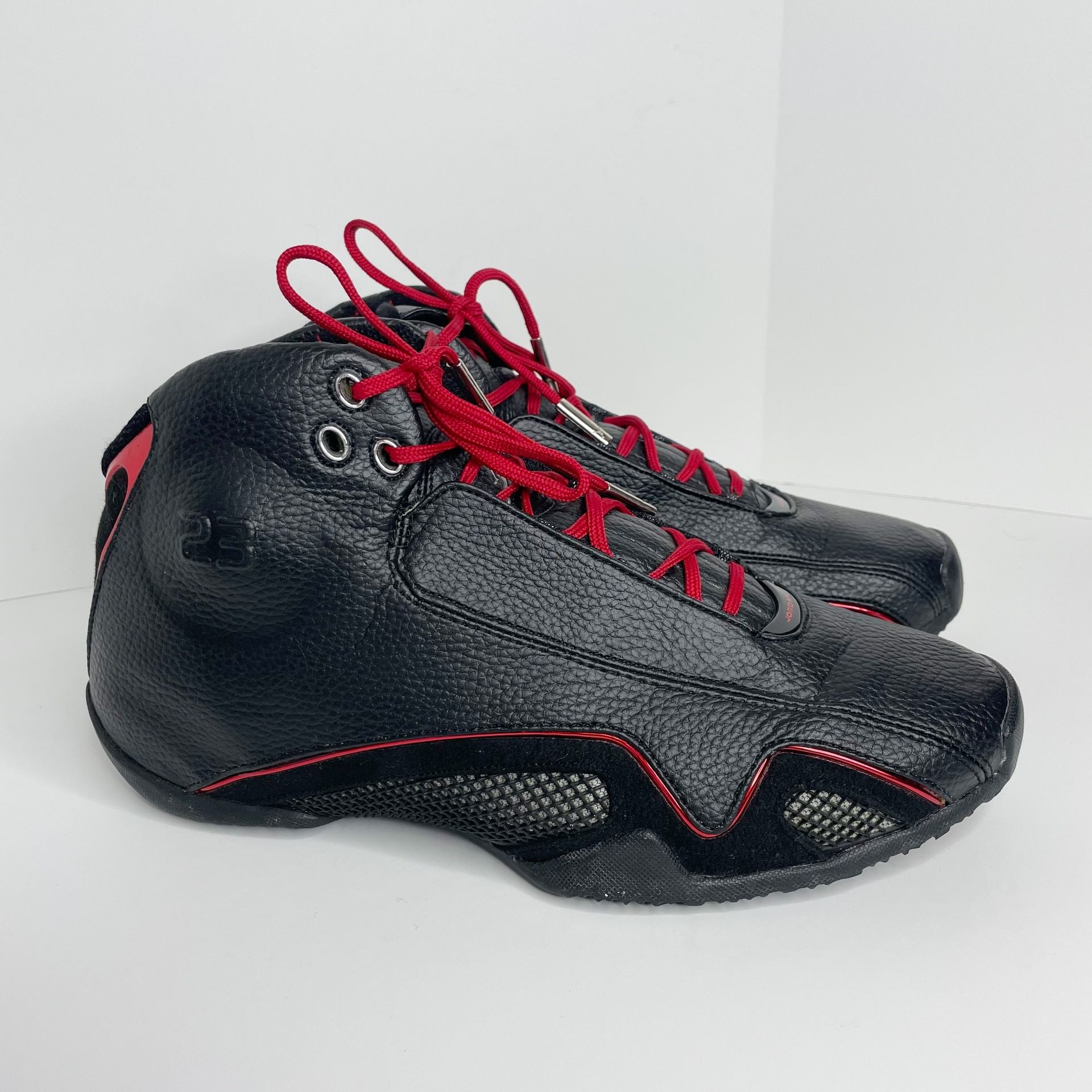JORDAN XXI Rare Black Red Leather/Metallic red . Men’s Basketball sneakers Sz 12