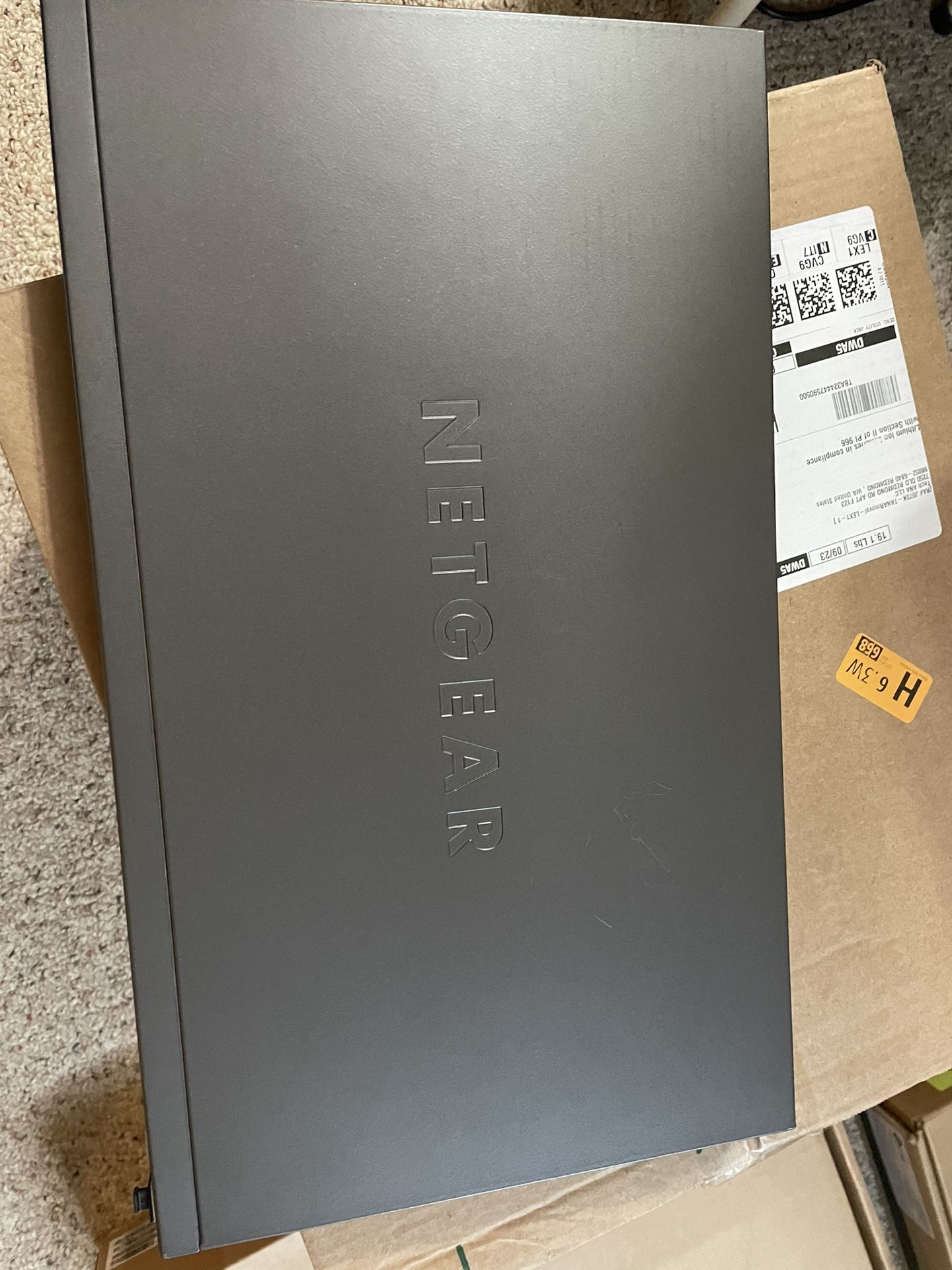 NetGear ProSafe 48-Port Gigabit Smart Network Switch GS748T w/ Rack Ears