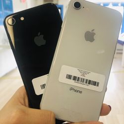 Factory unlocked iPhone 8 64Gb, store warranty 