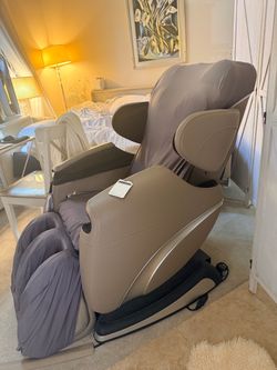 Real relax Beige and Grey Full Body Massage Chair with washable chair and leg cover - works perfectly