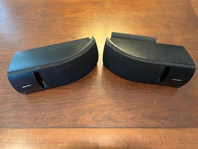 Bose 161 Speakers