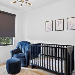 Pottery Barn Kids Black Glider Chair + Ottoman – Like New