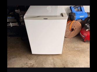 Haier mini fridge