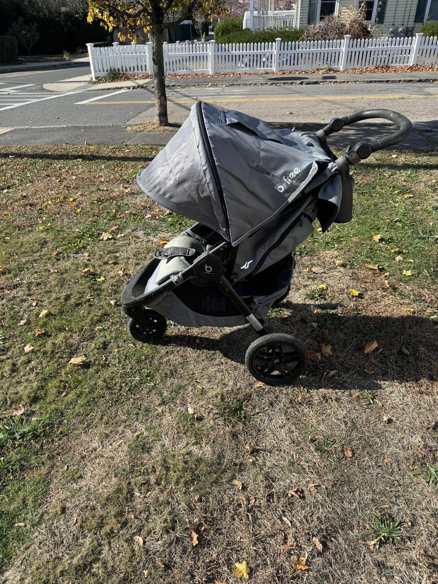 BRITAX BE-FREE SPORT STROLLER