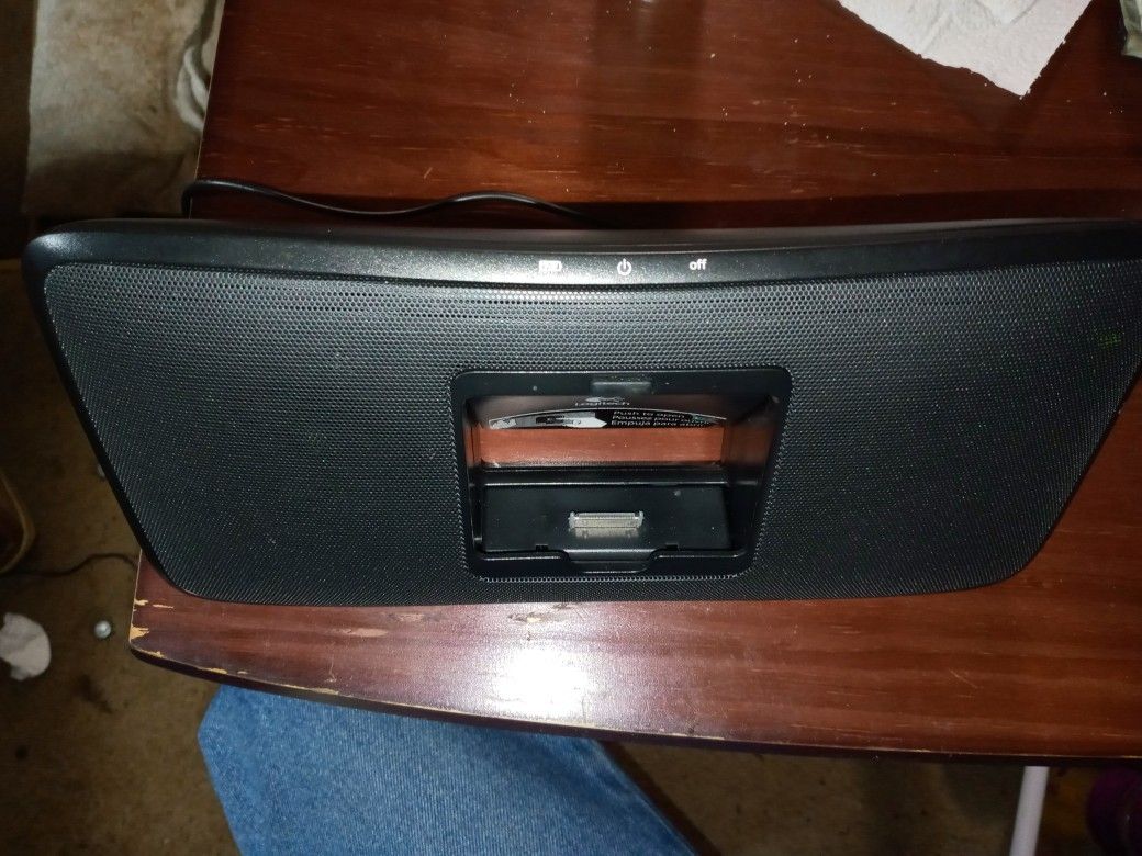 Logitech Rechargeable Speaker S315i