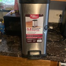 Stainless Steel Garbage Can Used Like New 