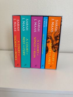 A Court of Thorns and Roses Series