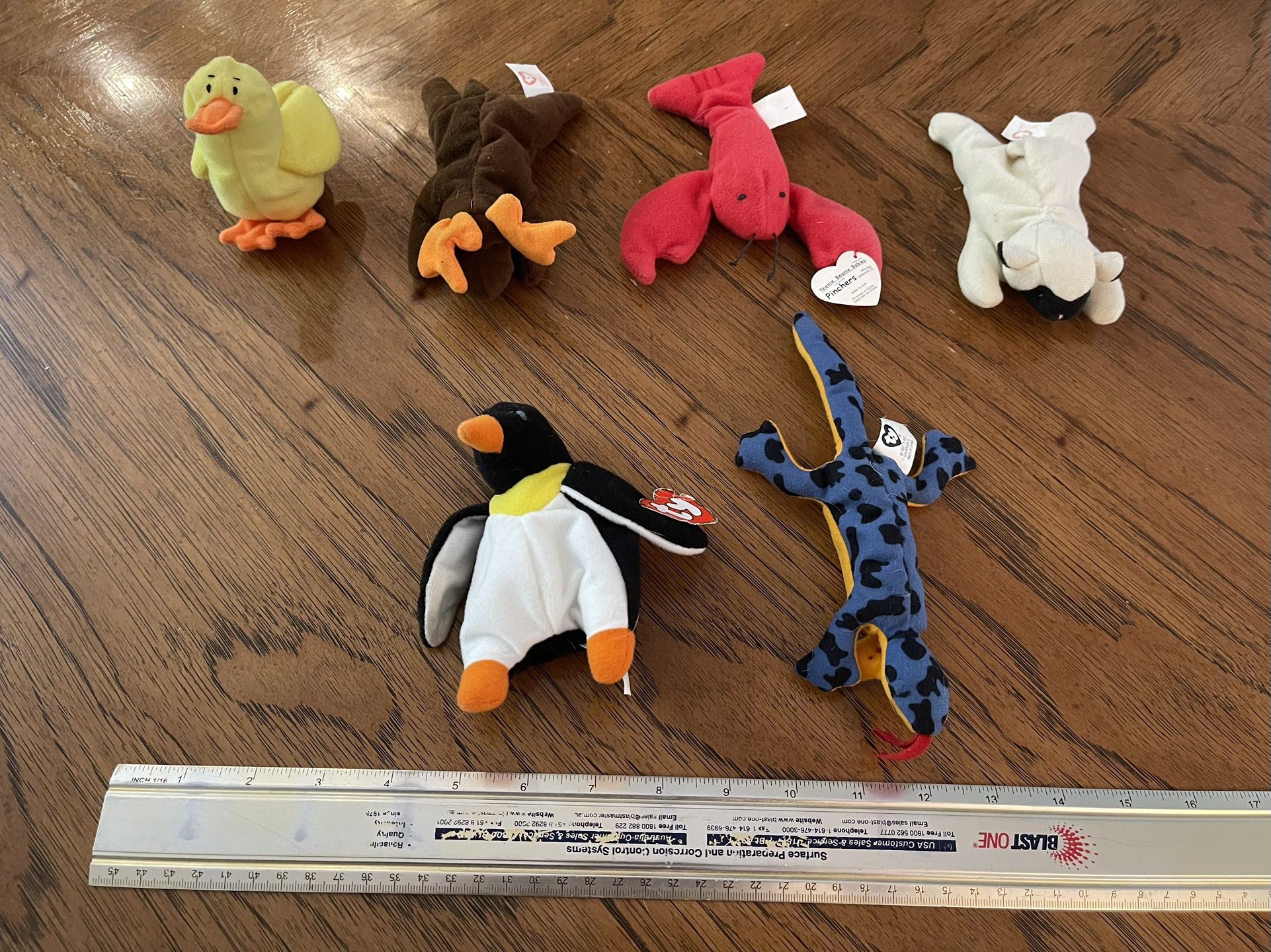 Lot of 6 Ty Beanie Babies/Teenie Beanie Babies - Pinchers, Waddle, Etc.