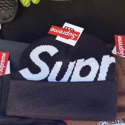 Supreme Big Logo Beanie 