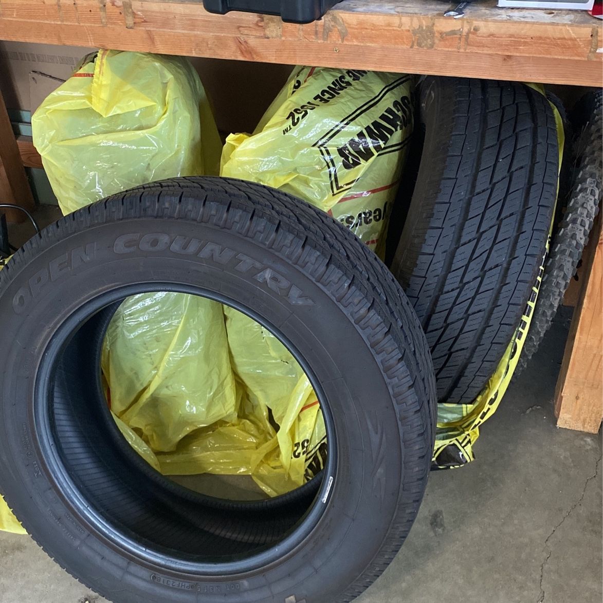 4 Open Country Tires 225/65R17 102H H/T All Position BW