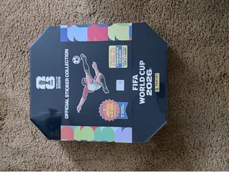 Worldcup Sealed Costco panini sticker  box fuchsia edition