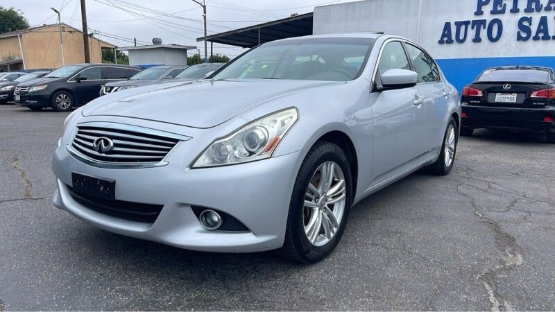 2013 INFINITI G37 Journey Sedan 4DR